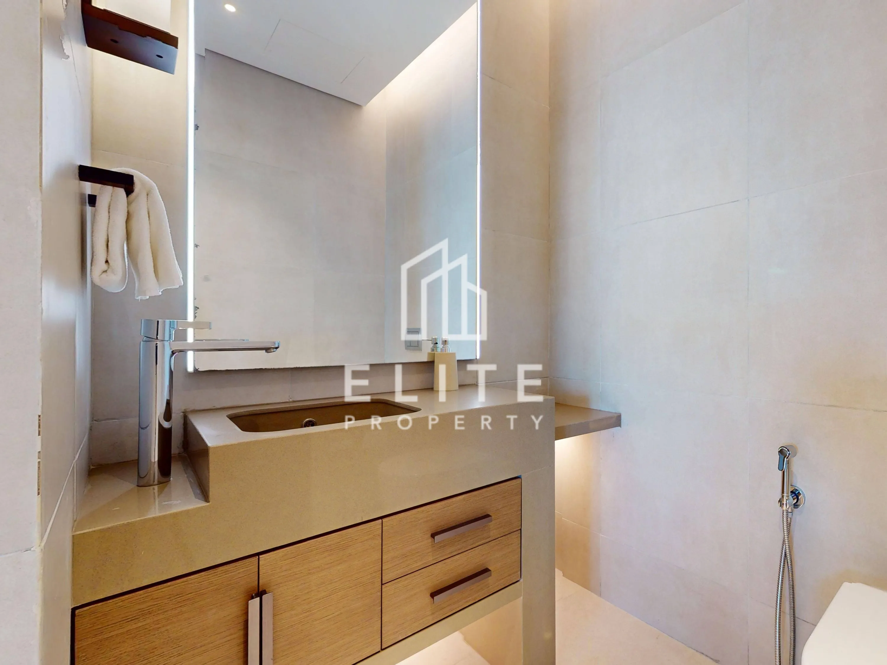 FAIRMONT RESIDENCES