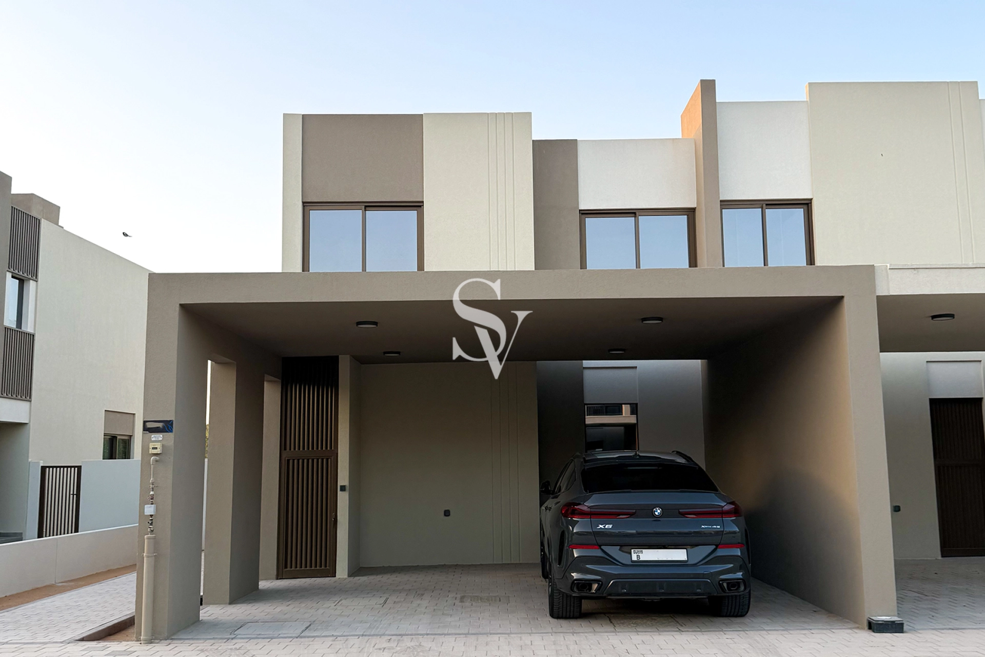 Single Row | Green Sikka | Rented I High Returns