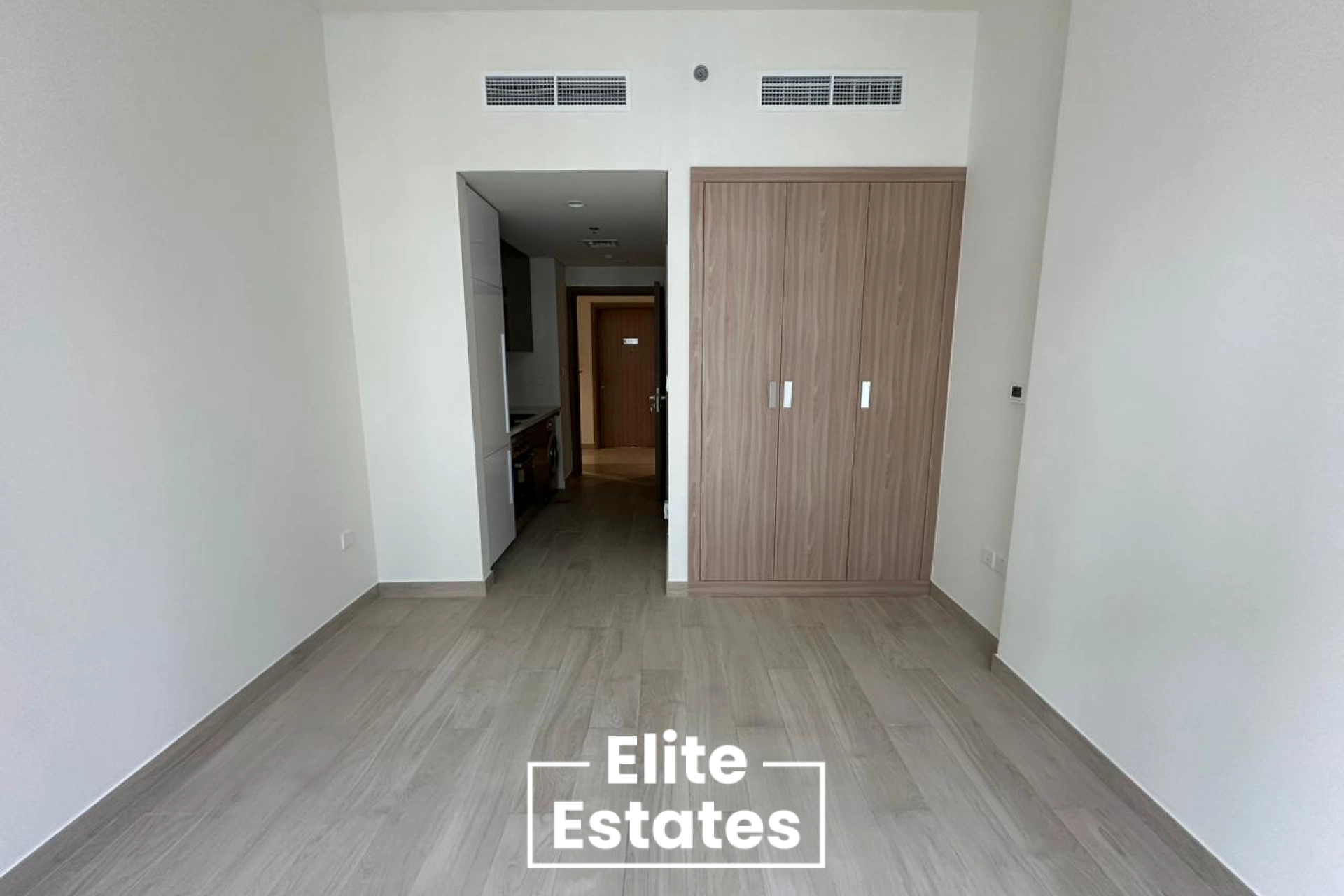 Riviera Heights | Distress deal | Multiple options Available