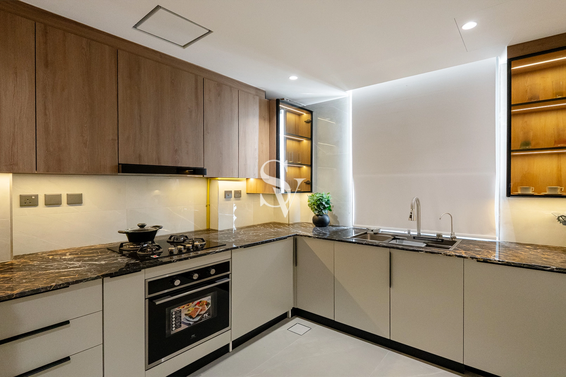 Prime Location | Full Kitchen Equipped | Great ROI