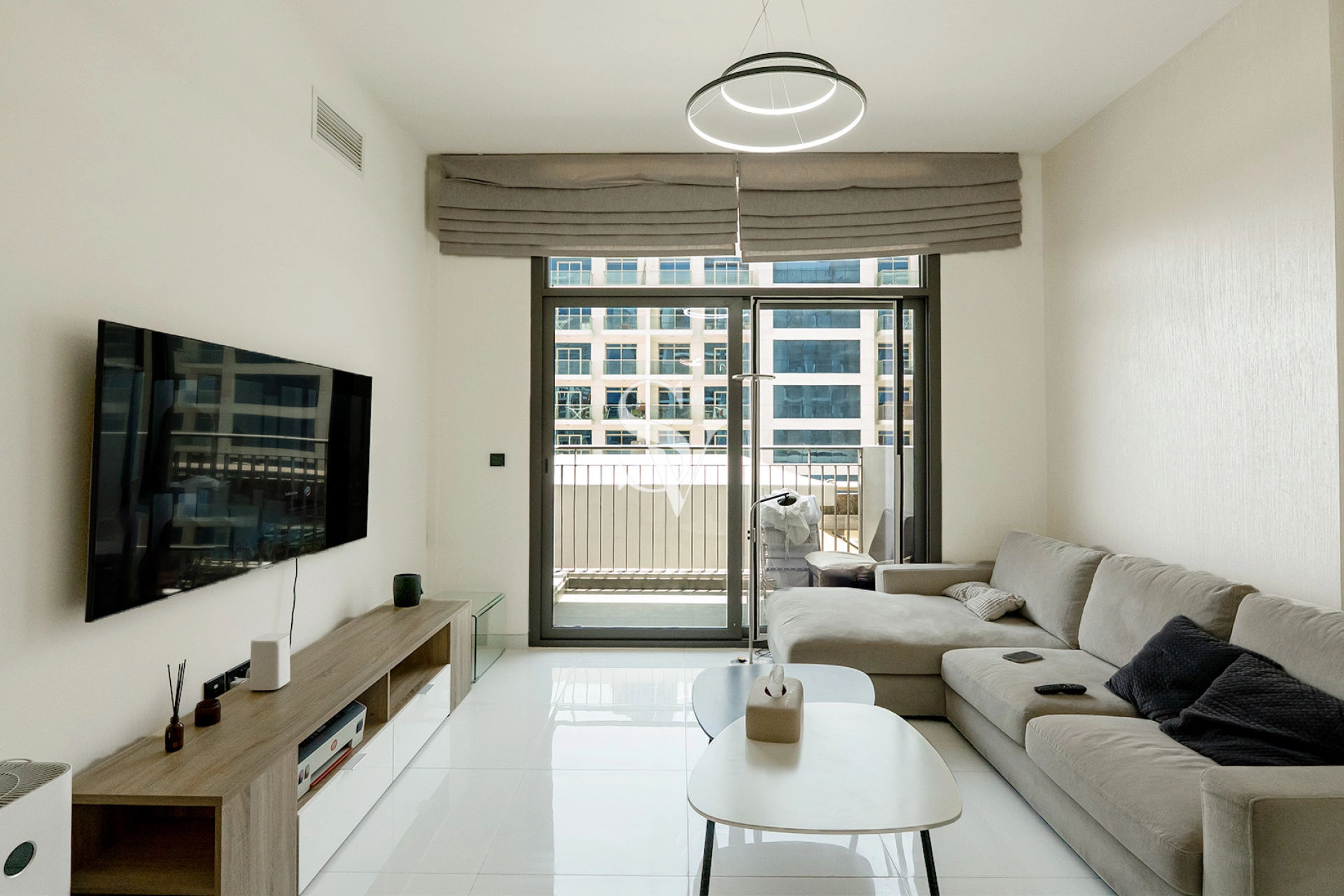 Spacious | Low Floor | Pool View | White Goods