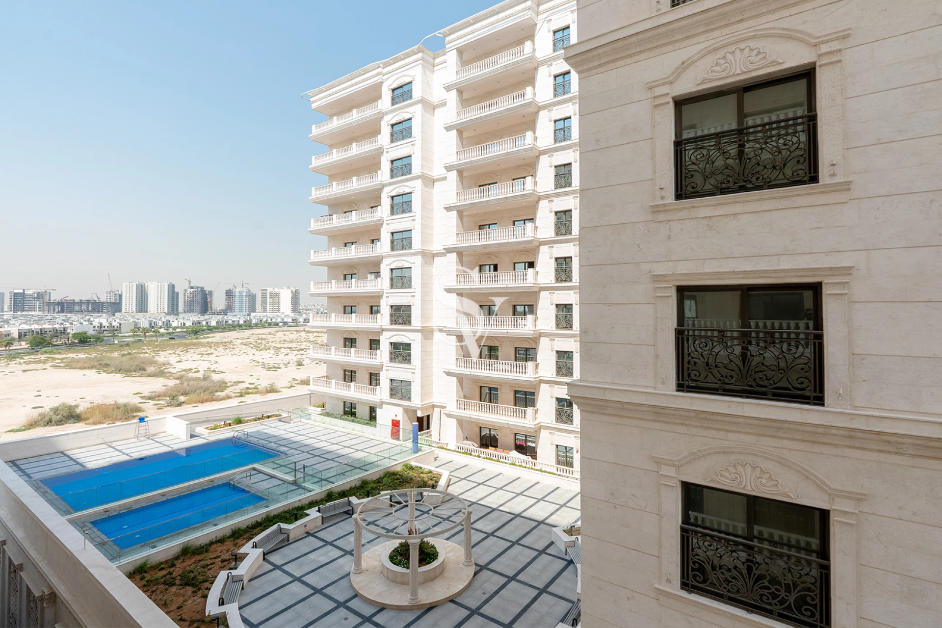 Brand New | Smart Home | Pool View | Flexible