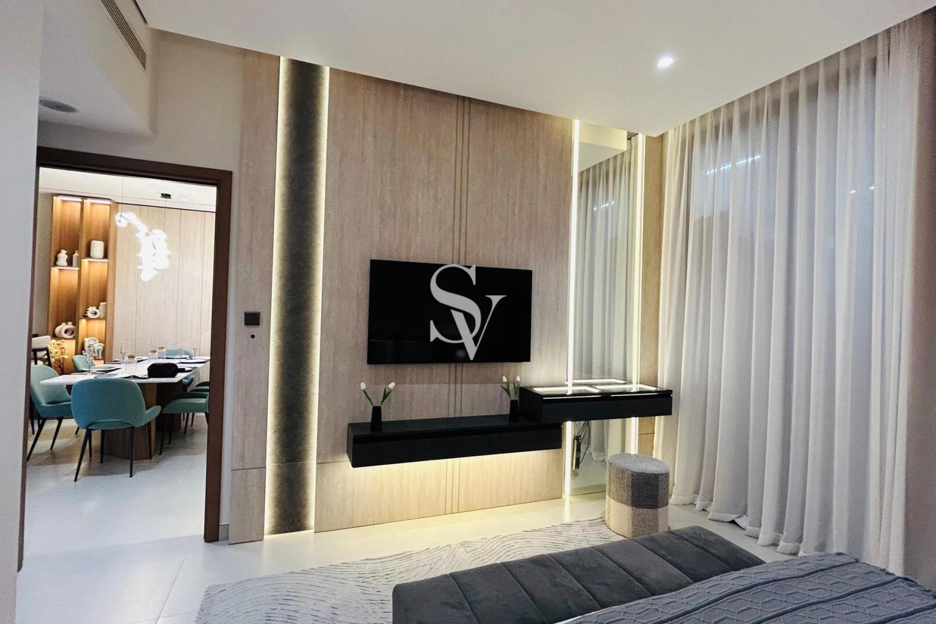 Stunning 2BR | 40/60 PP | Chiller-free | Majan