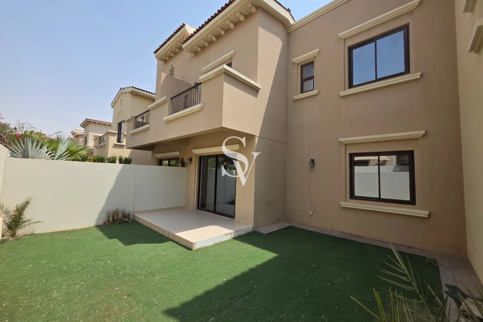CLOSE TO POOL AND PARK | LANDSCAPED | VACANT