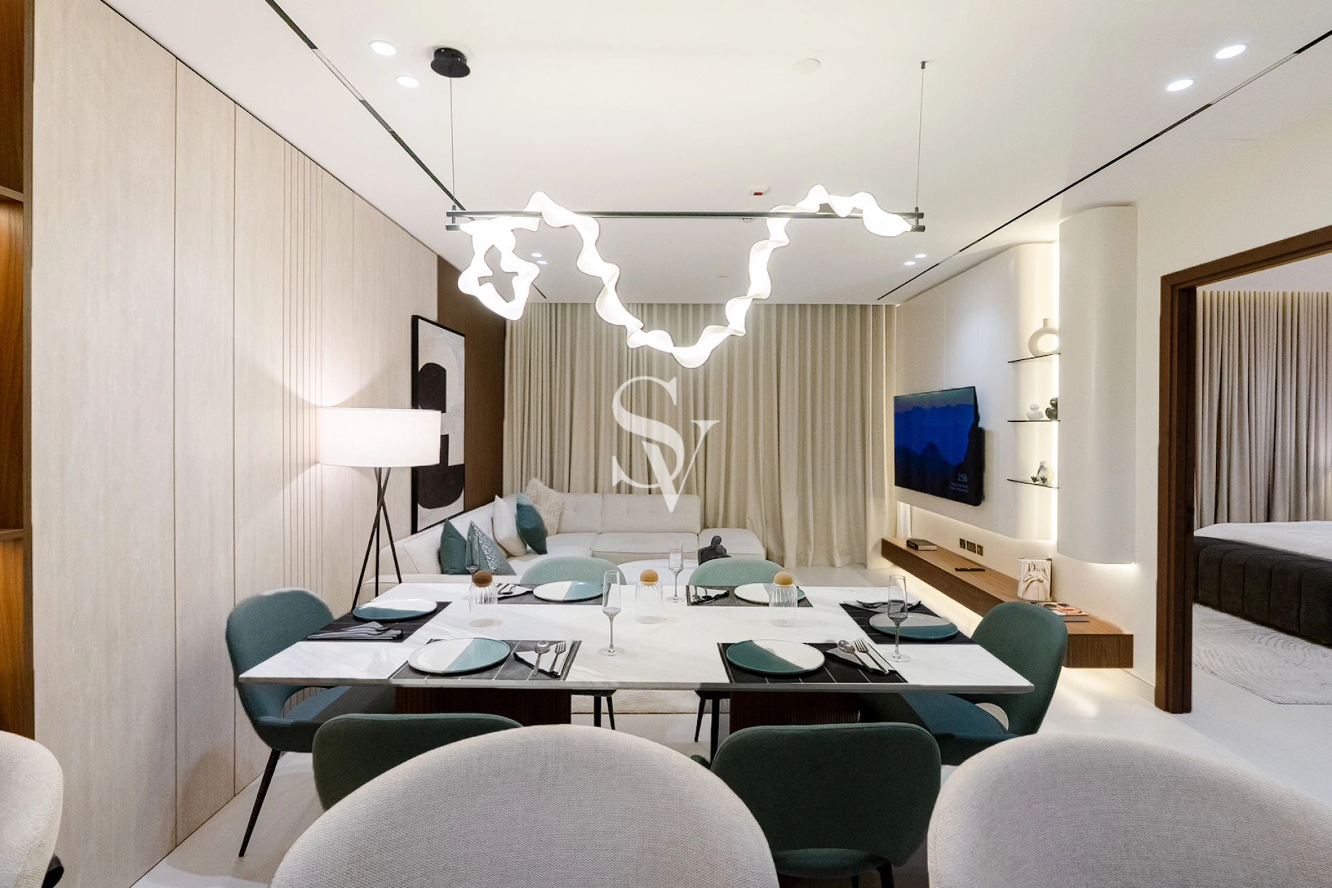 Ensuite | High Floor | Pool View | Chiller Free